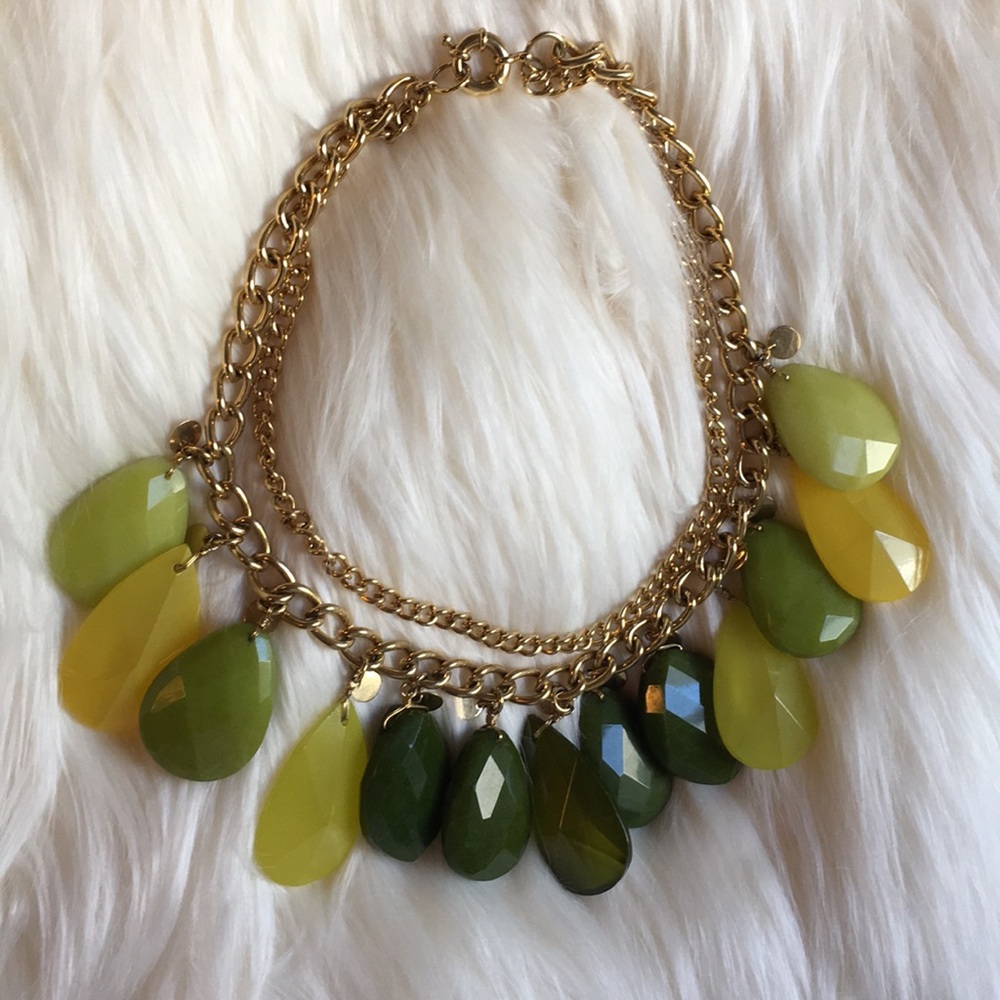 Green and yellow gem necklace with gold chains